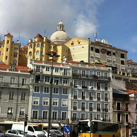 Apolonia Apartment